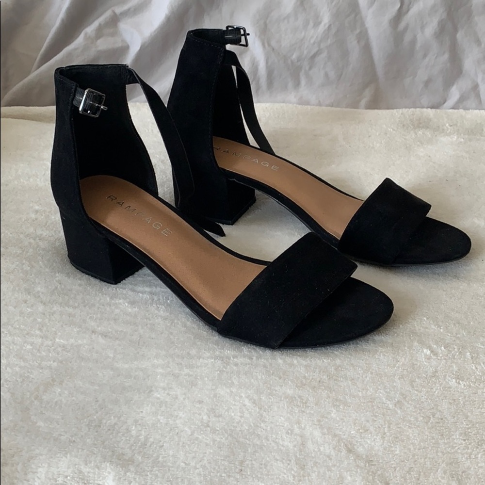 Rampage Block Heel Sandal Black suede Size 8